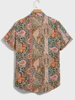 Manfinity RSRT Men Floral & Paisley Print Shirt