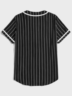 Manfinity Sporsity Men Striped & Letter Graphic Patch Detail Shirt