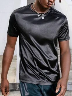 Manfinity AFTRDRK Men Solid Round Neck Tee