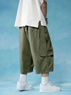 Manfinity EMRG Men Letter Patched Detail Flap Pocket Side Cargo Pants