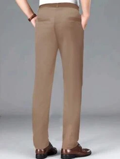 Men Solid Slant Pocket Pants Without Belt