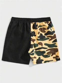 ROMWE Guys Letter Graphic Camo Print Drawstring Waist Shorts