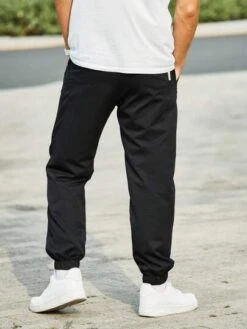 Manfinity Homme Men Solid Slant Pocket Pants