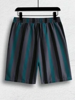 Manfinity Homme Men Striped Print Drawstring Waist Shorts