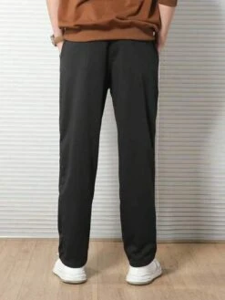 Manfinity Homme Men Rose & Slogan Graphic Drawstring Waist Pants