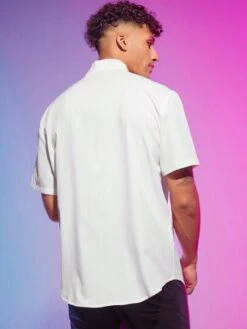 SHEIN Manfinity Fever City Men Solid Button Front Shirt