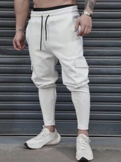Manfinity Hypemode Men Flap Pocket Drawstring Waist Sweatpants